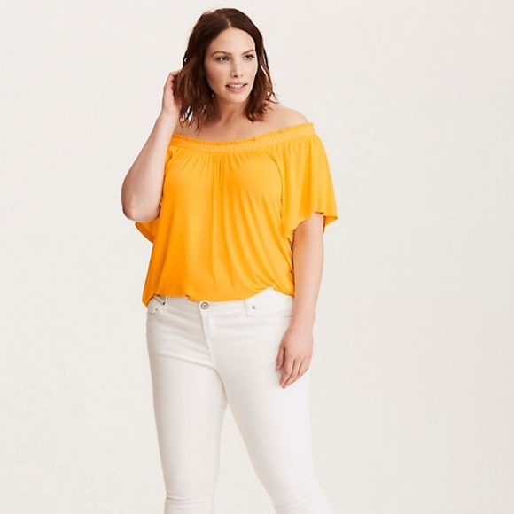 Torrid Off Shoulder Butter Yellow Top Embroidered Smocked Size 0 (L-12) Bohemian - Picture 3 of 12